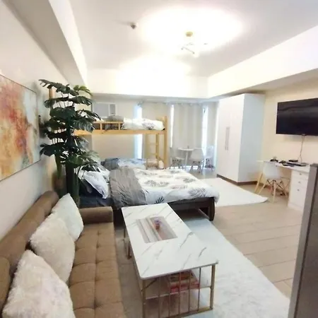 A2J Luxury Venice Studio Suite Near Bgc Malls Manila Exterior photo