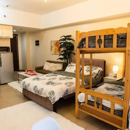 A2J Luxury Venice Studio Suite Near Bgc Malls Manila Exterior photo