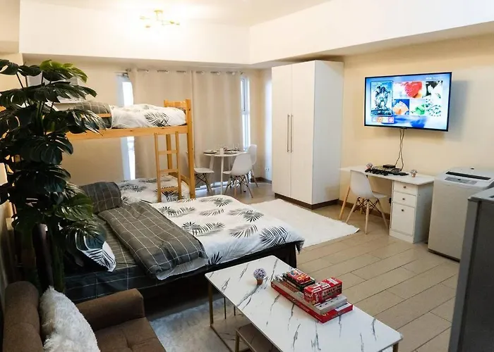 A2J Luxury Venice Studio Suite Near Bgc Malls