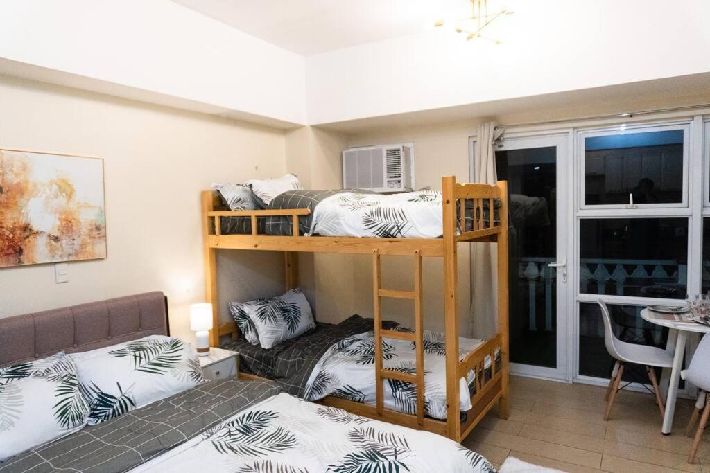 A2j Luxury Venice Near Bgc Malls