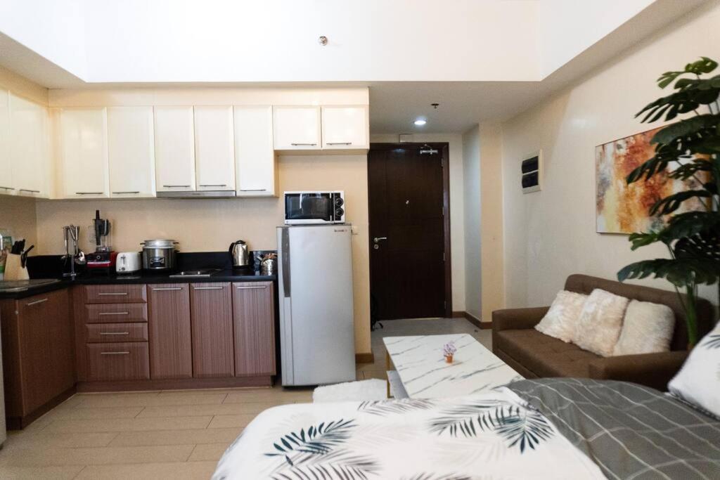 A2j Luxury Venice Near Bgc Malls Manila