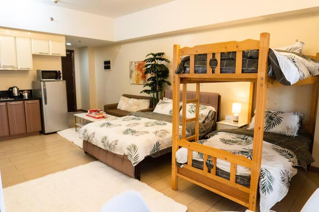 A2j Luxury Venice Near Bgc Malls *