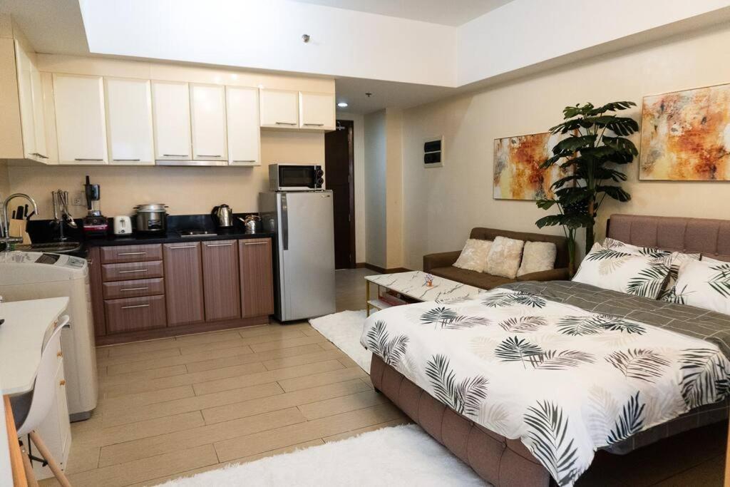 A2j Luxury Venice Near Bgc Malls
